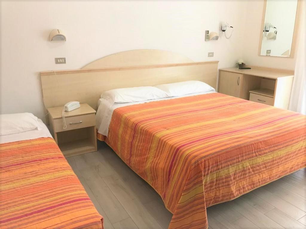 Park Hotel Pineta 체르비아 외부 사진